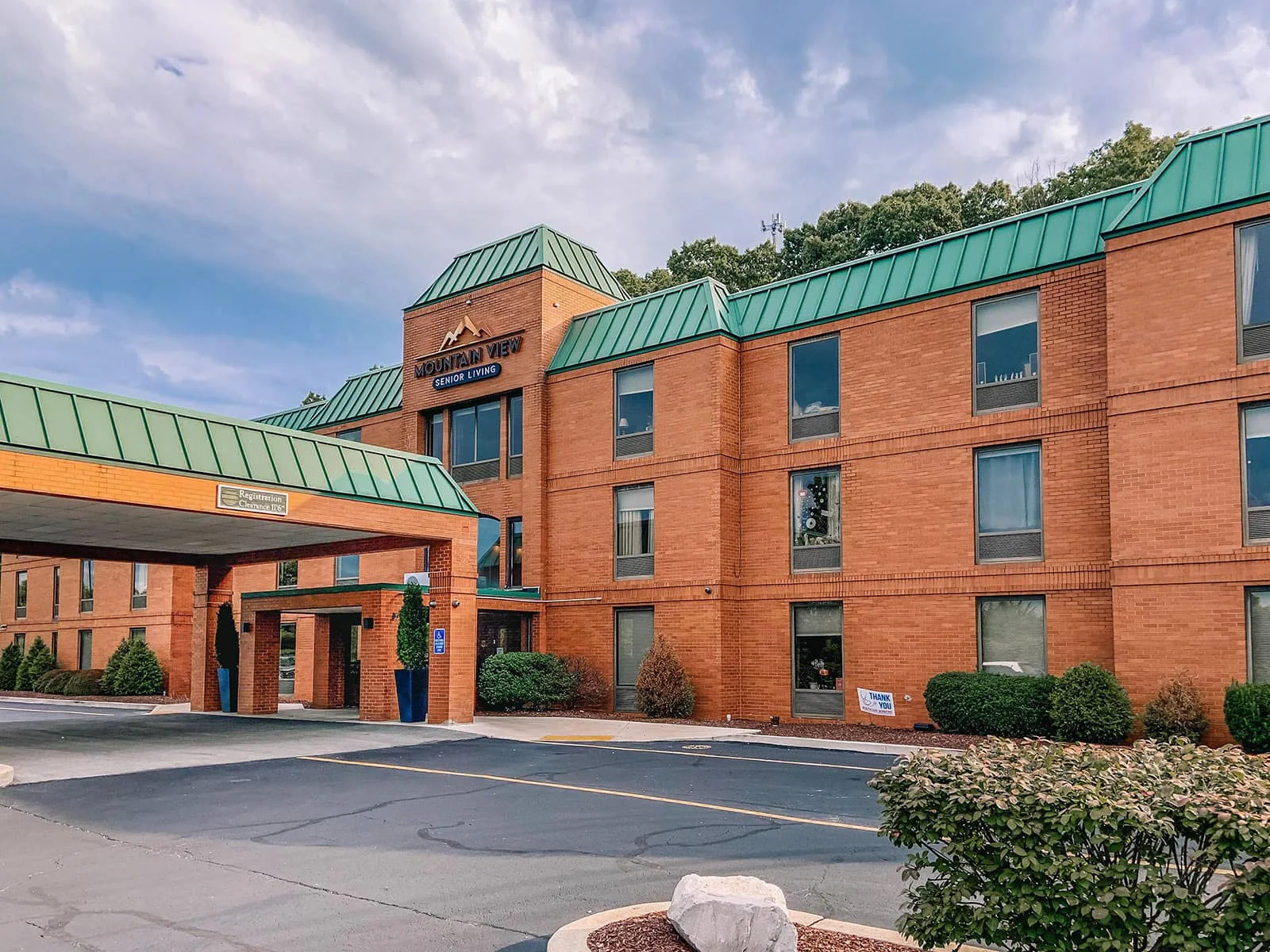 Image of Mountain View Senior Living (1)