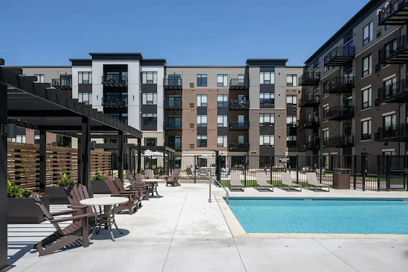 Image of Amira Bloomington (9)