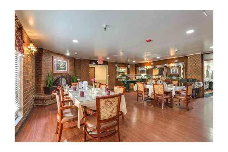 Image of AvantGarde Senior Living - Tarzana (4)