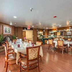 Image of AvantGarde Senior Living - Tarzana (4)