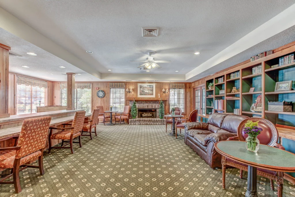 Image of Oaks at Habersham (3)