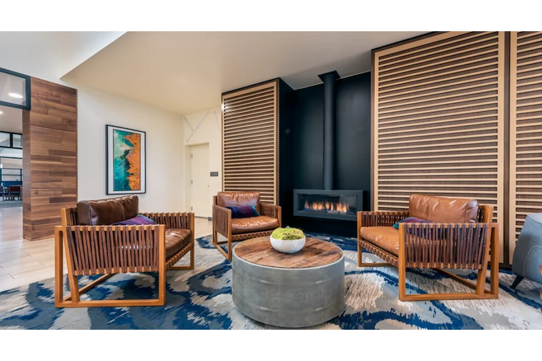 Image of Revel Rancharrah (2)