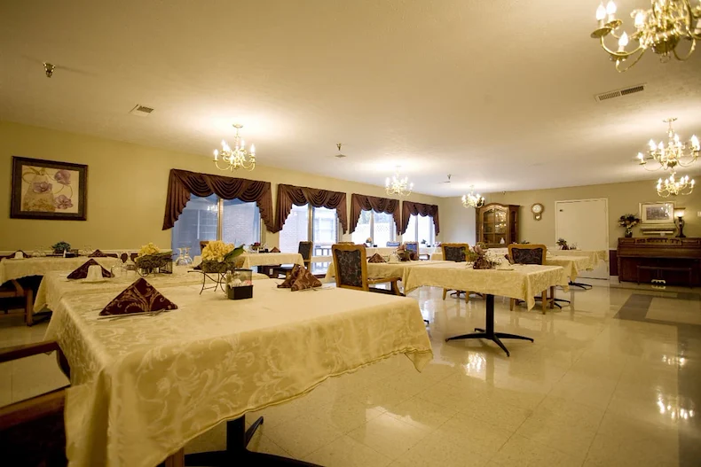 Image of Wedgewood Healthcare Center (3)