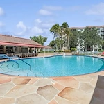 Image of Fountainview (4)