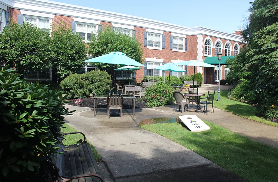 Image of AdviniaCare Salem (8)