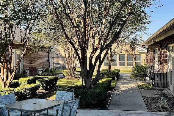 Image of Harvest Home & Inwood Crossing (5)