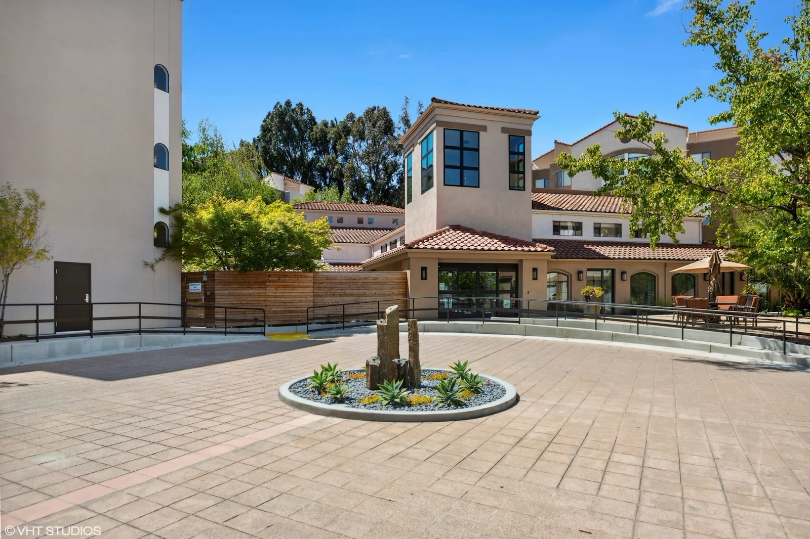 Image of Cadence Millbrae (2)