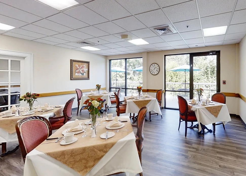 Image of Heritage Place Senior Living (2)