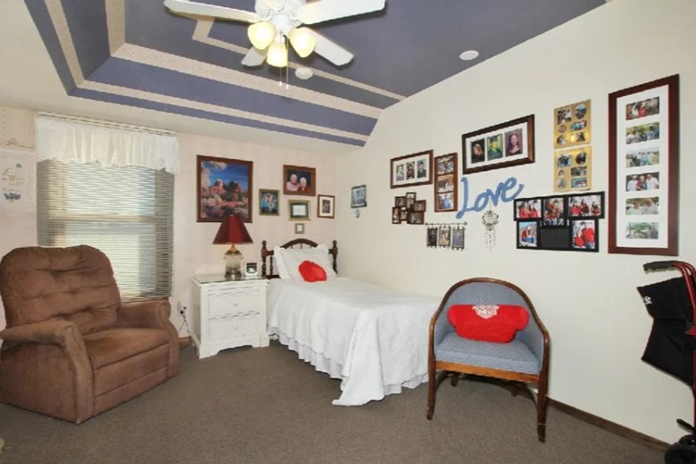 Image of Red Mountain Assisted Living Home at Reflections (5)