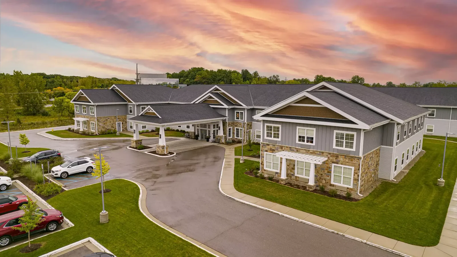 Image of StoryPoint Forest Hills (1)