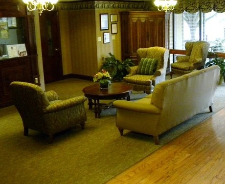 Image of Nhc Healthcare, Oak Ridge (3)