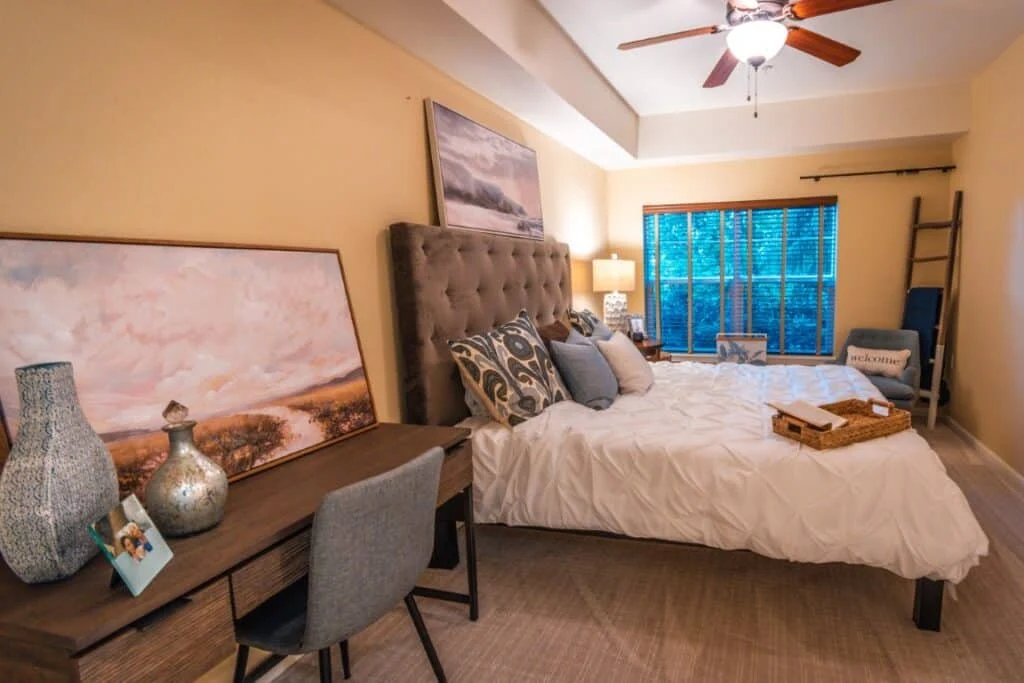 The Stafford Senior Living in Lake Oswego, Oregon apartment bedroom