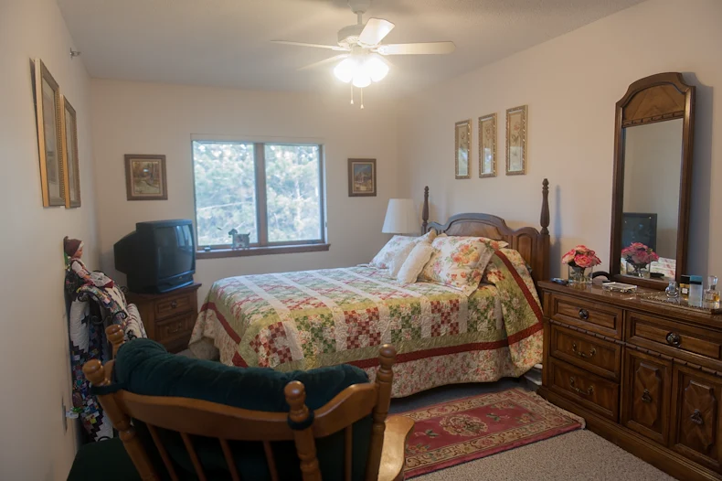 Image of WinterGreen (4)