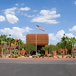 Image of Sandstone Spring Valley (1)