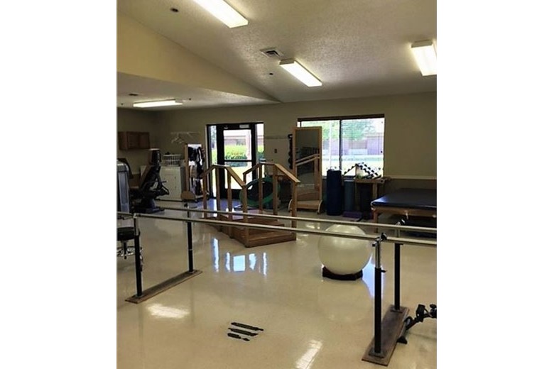 Image of Glendale Gardens Nursing & Rehab (7)