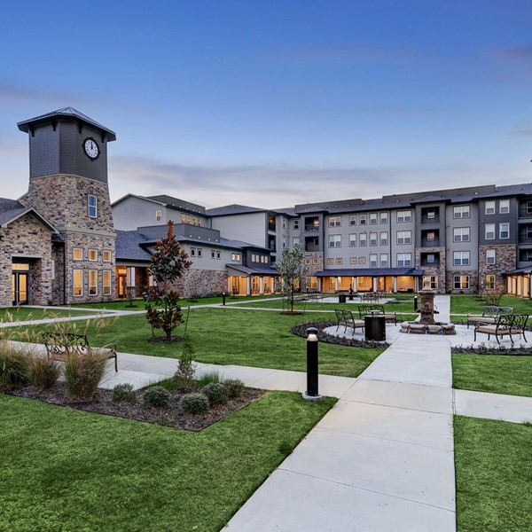 Outdoor space at Pinnacle Grove Senior Living 