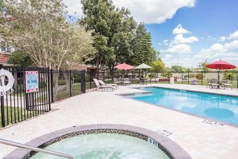 Image of Brook Ridge-The Gardens Retirement Community (4)