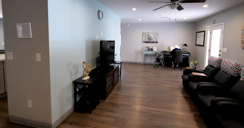 Legato Living Residential Memory Care at Old Town senior living community offering assisted living and memory care in Scottsdale, AZ, community living room