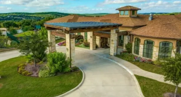 Image of The Auberge Memory Care at Bee Cave (1)