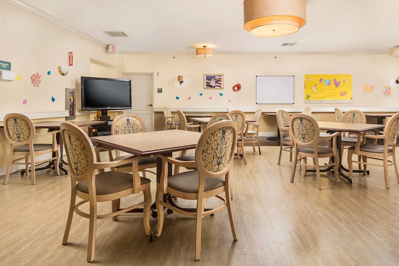 Image of Spring Oak at Forked River (5)