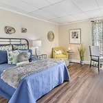 Image of Greenleaf Court Senior Living (7)