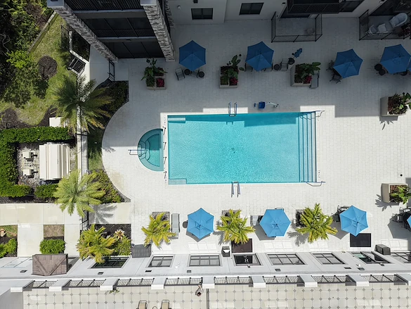 Image of Grand Living at Naples (7)
