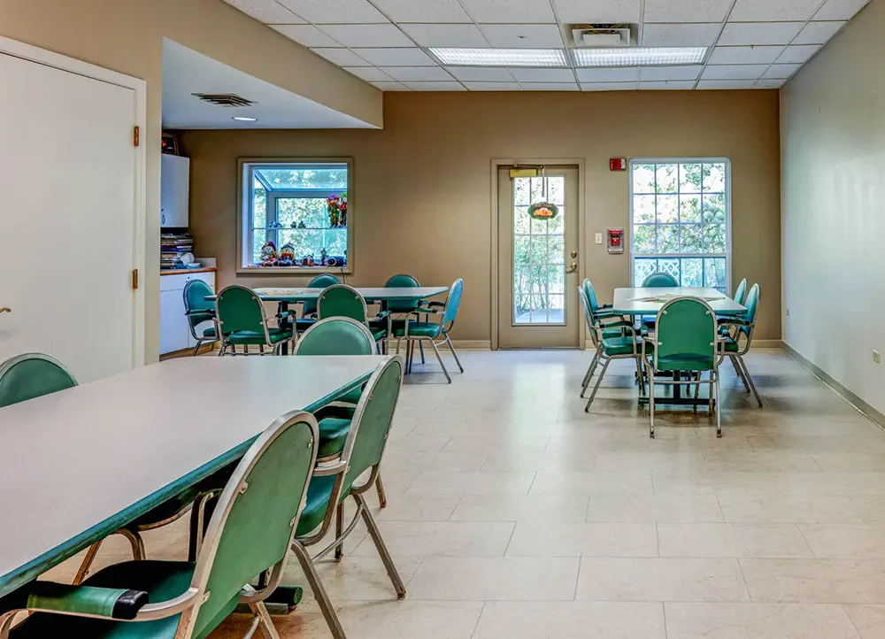 Image of Arden Courts at Northbrook (5)