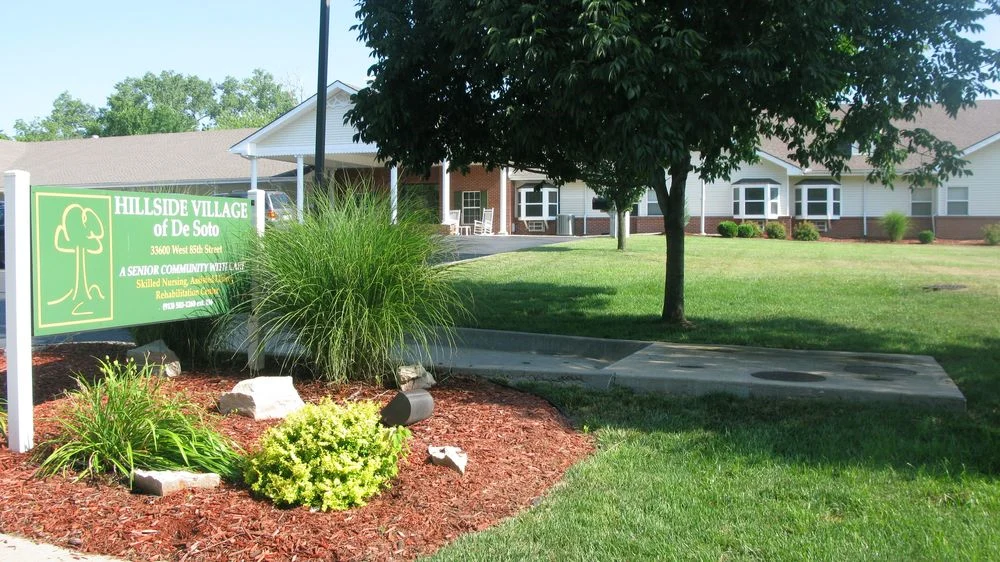 Image of Hillside Village of De Soto Rehabilitation & Nursing (6)
