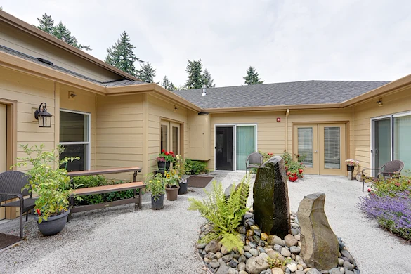 Image of RN Villa Senior Care Community (3)