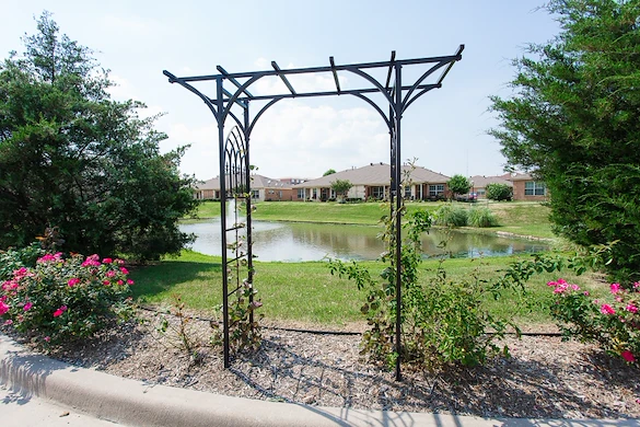 Image of Autumn Oaks of Corinth (2)