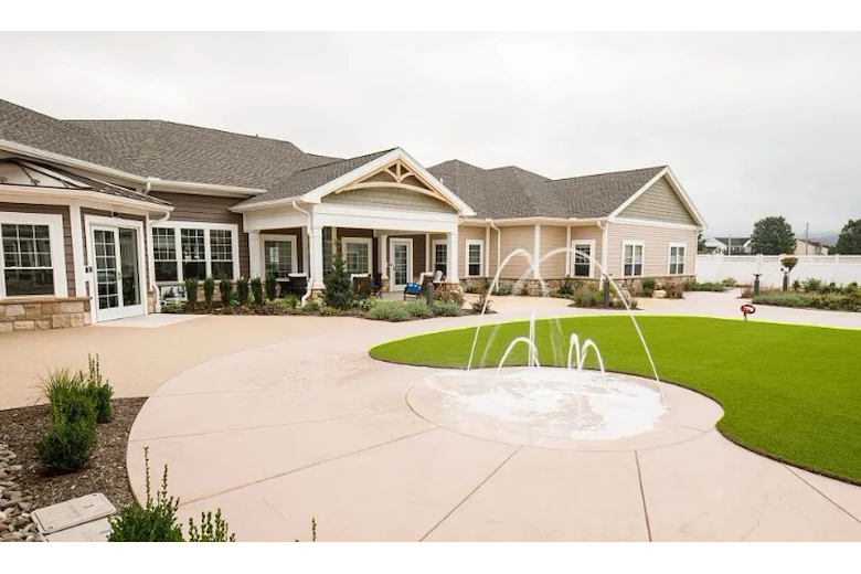 Image of Meadow View at Garden Spot Village (2)