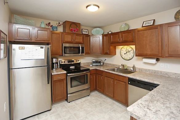 Willoughby Hills Senior Apartments community offering active adult living and independent living in Willoughby Hills, OH, apartment kitchen with stainless steel appliances