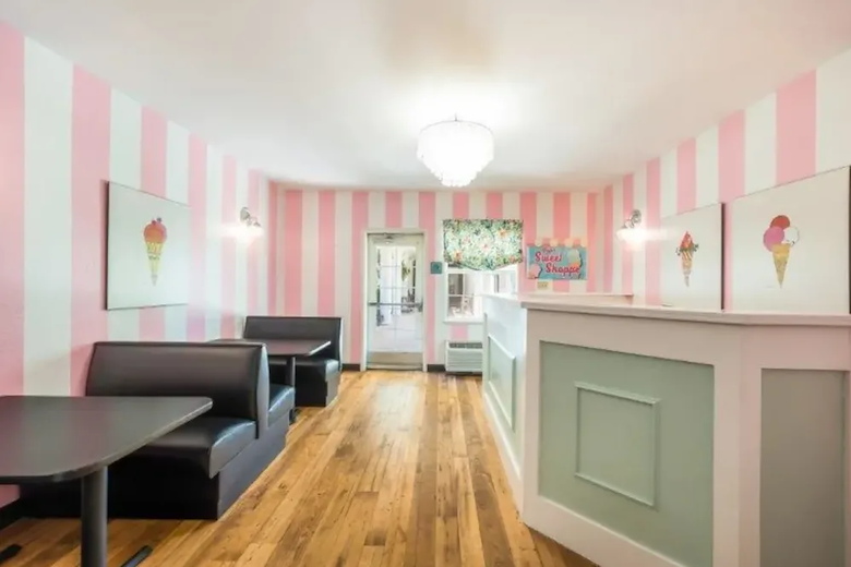 Image of Briar Glen Alzheimer's Special Care Center (5)