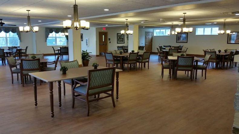 Image of Oak Park Place - Menasha (10)