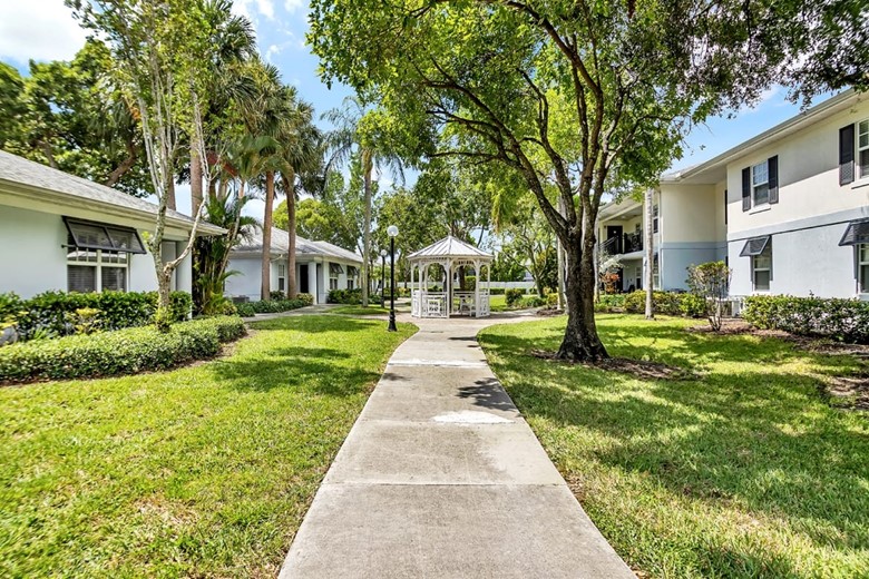Image of Groves of Delray (2)