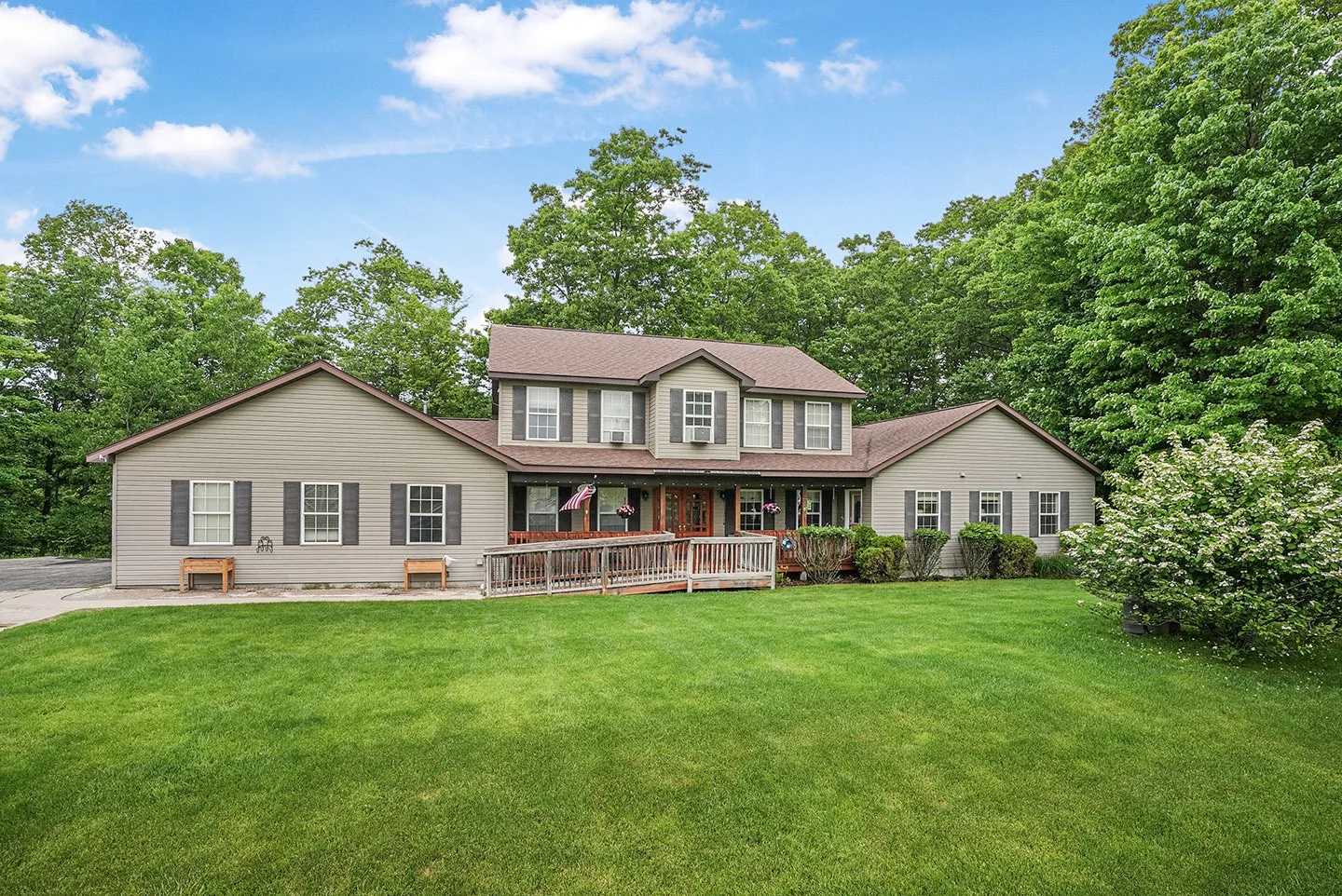 Image of Yorkshire Manor (1)