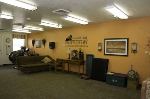 Image of Country Pines Retirement Community (3)