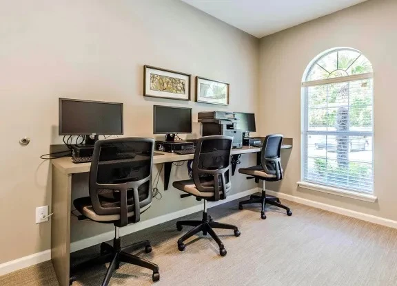 Image of Valley Hill (5)