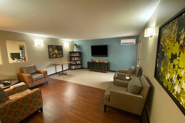 Image of Salem North Healthcare Center (4)