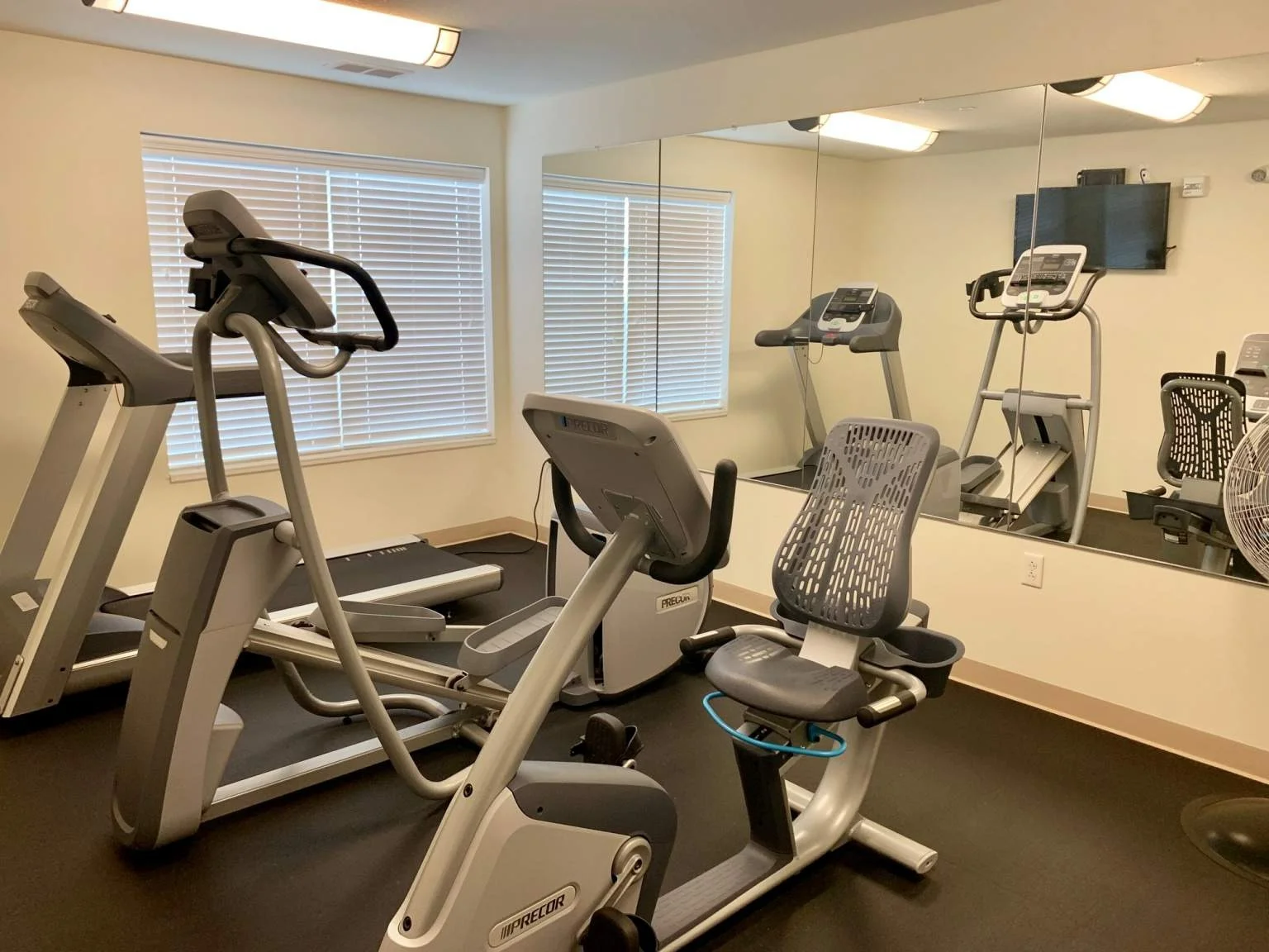 Image of Harbor Town Senior Residence (6)