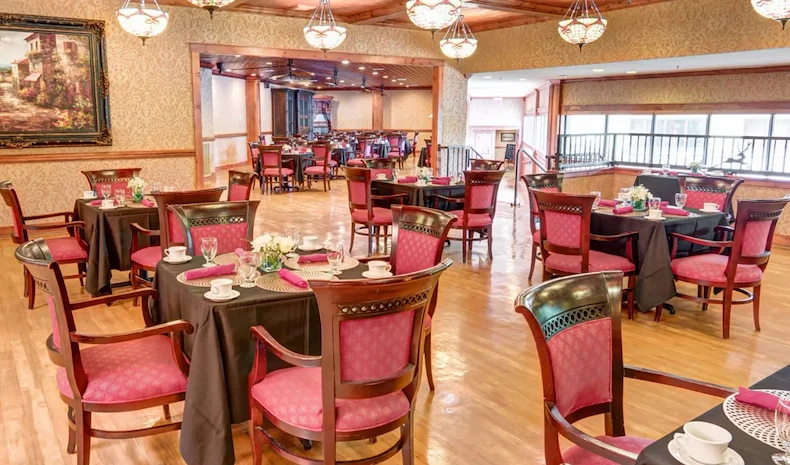 Image of Atrium at Serenity Pointe (6)