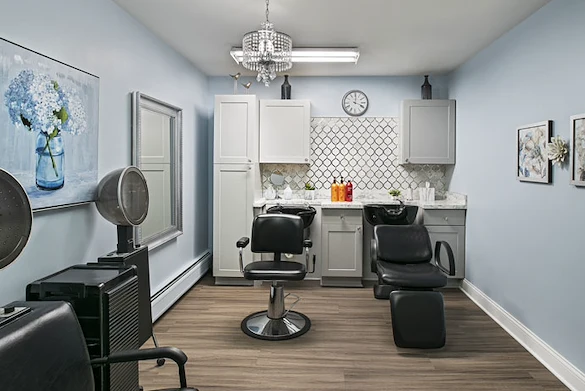 American House Sterling Heights, senior living community offering independent living and respite care in Sterling Heights, MI, beauty salon