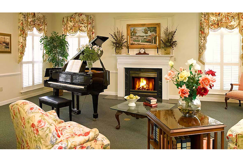 Image of Forest Lake Manor (5)