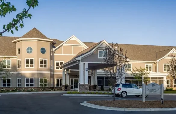 Image of Deephaven Woods (1)