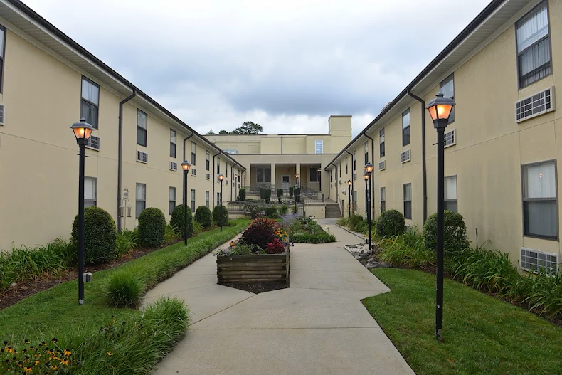 Image of Laurels Of Summit Ridge Assisted Living (1)
