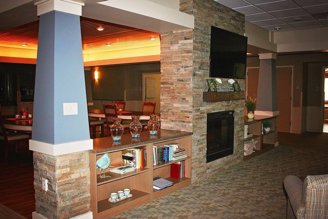 Image of Thornapple Manor (3)