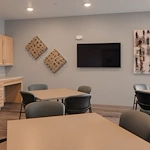 Image of Milton Earl (6)