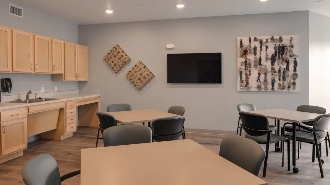 Image of Milton Earl (6)