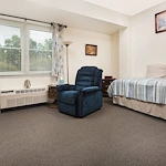 Image of Spring Oak at Berlin (7)