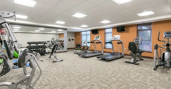 Image of Applewood Pointe of Roseville at Central Park Cooperative (2)